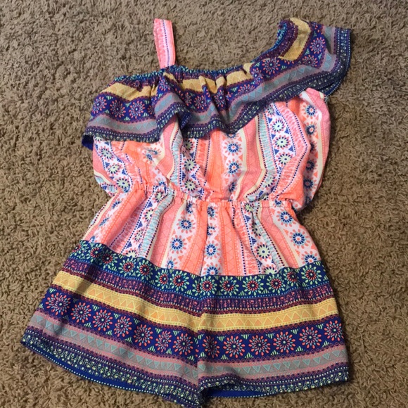 Bright and colorful romper! - Picture 2 of 4
